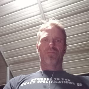 Meet your Posher, Tommy